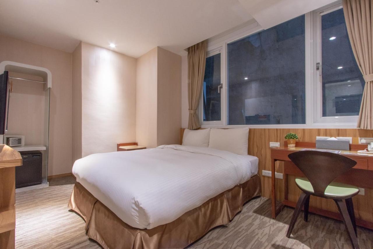 Muzik Hotel - Ximending Xining Branch Taipei Exteriör bild